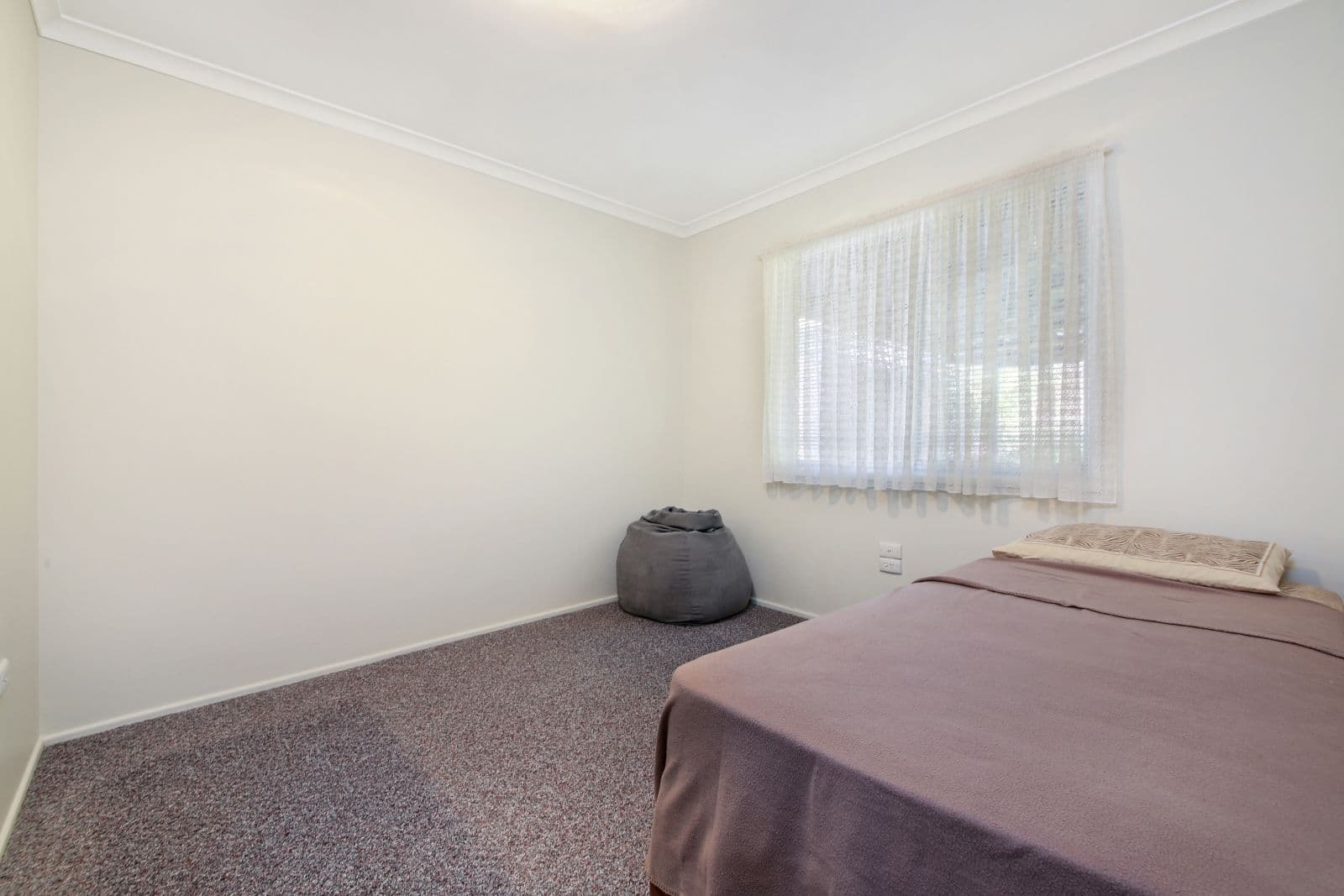 30 Geoffrey Avenue, Southport QLD 4215, Southport - Thumbnail 8