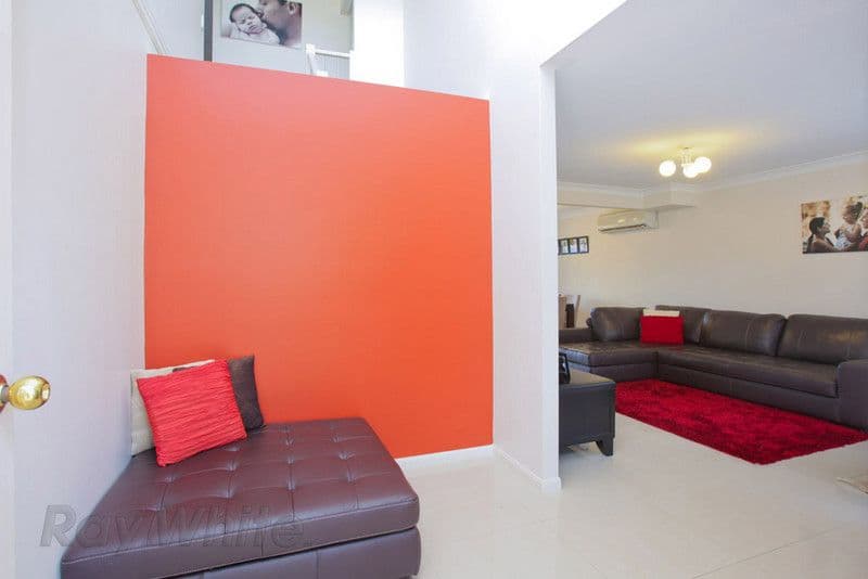 104 Pallert Street, MIDDLE PARK QLD 4074, Middle Park - Thumbnail 3