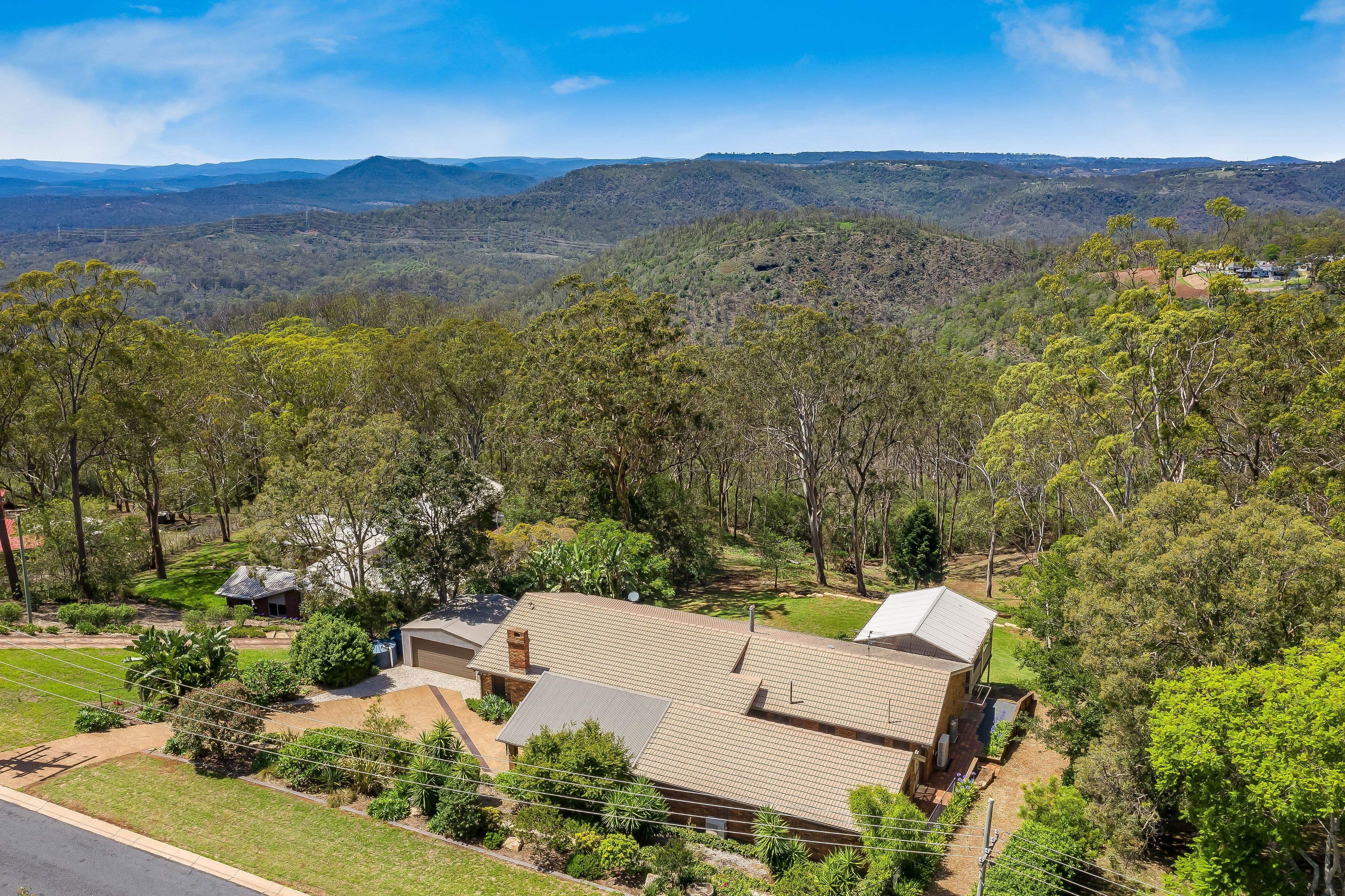 14 Inadale Court, Middle Ridge QLD 4350, Middle Ridge - Thumbnail 2