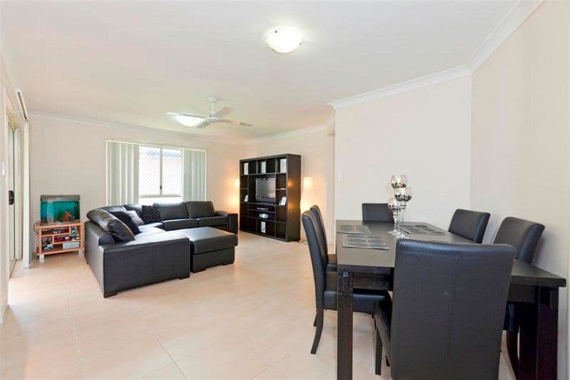 21 Janelle Court, WELLINGTON POINT QLD 4160, Wellington Point - Thumbnail 2