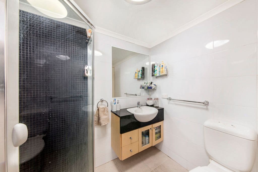 26 Castile Street, Indooroopilly QLD 4068, Indooroopilly - Thumbnail 7
