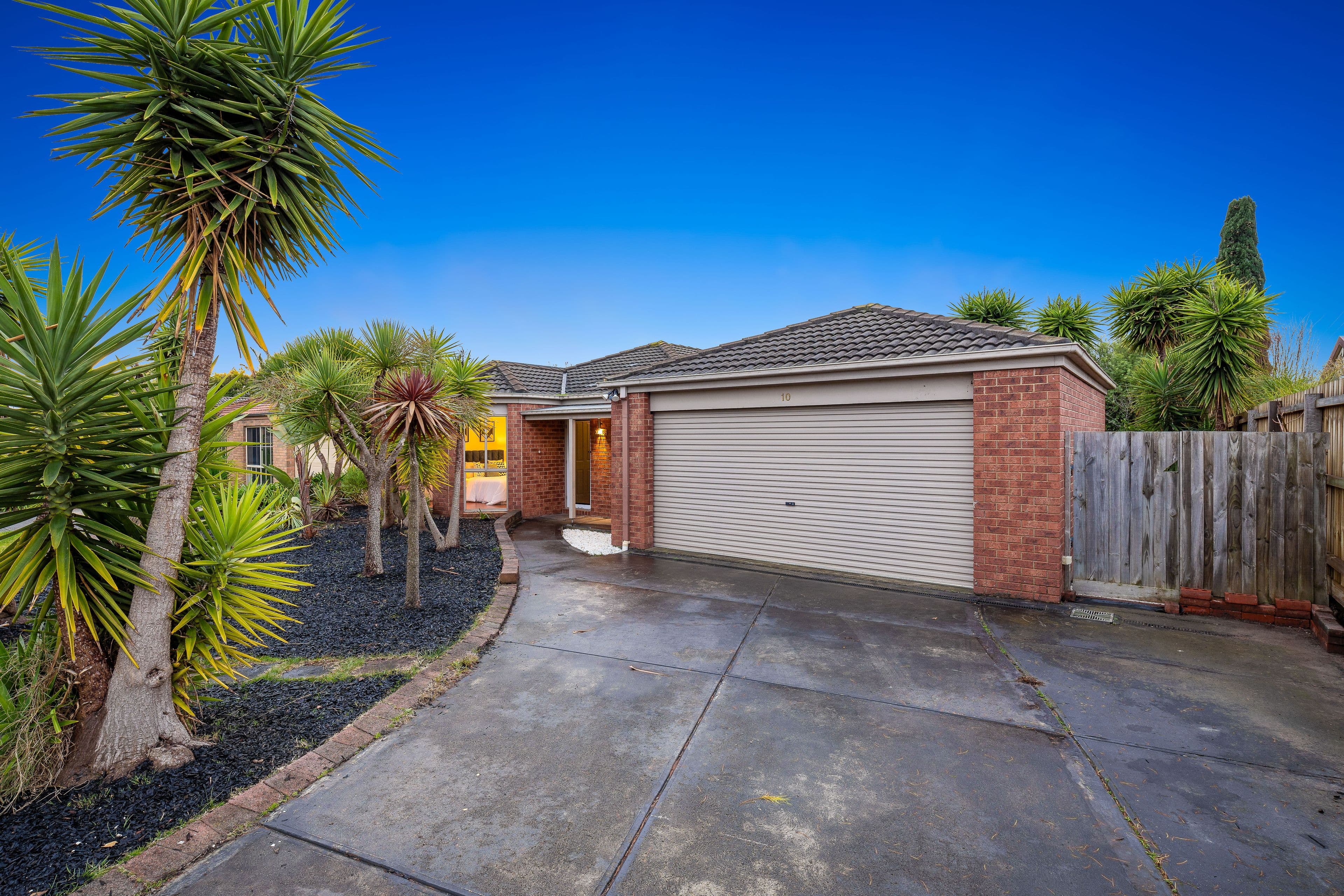 10 Gilja Court, Cranbourne West VIC 3977, Cranbourne West - Thumbnail 2