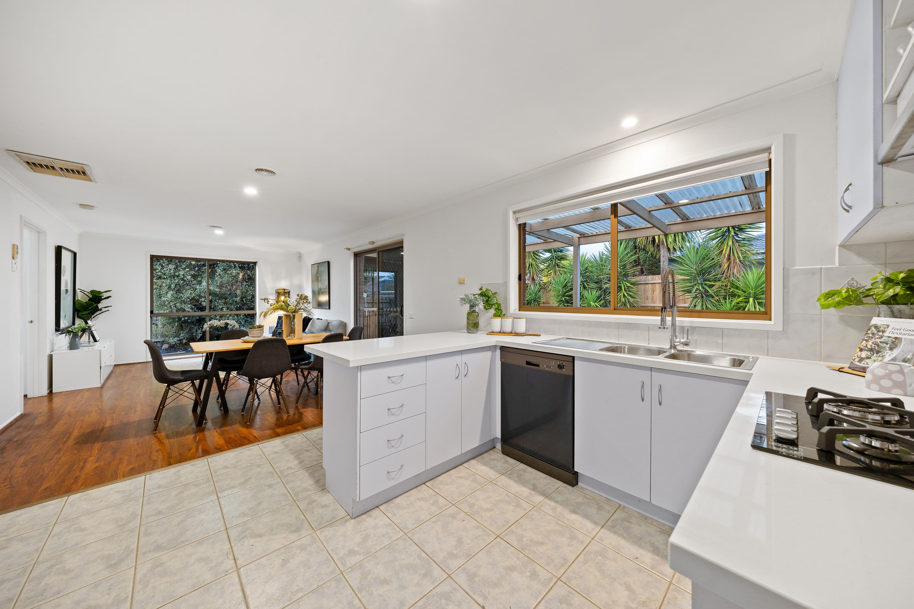 10 Gilja Court, Cranbourne West VIC 3977, Cranbourne West - Thumbnail 6