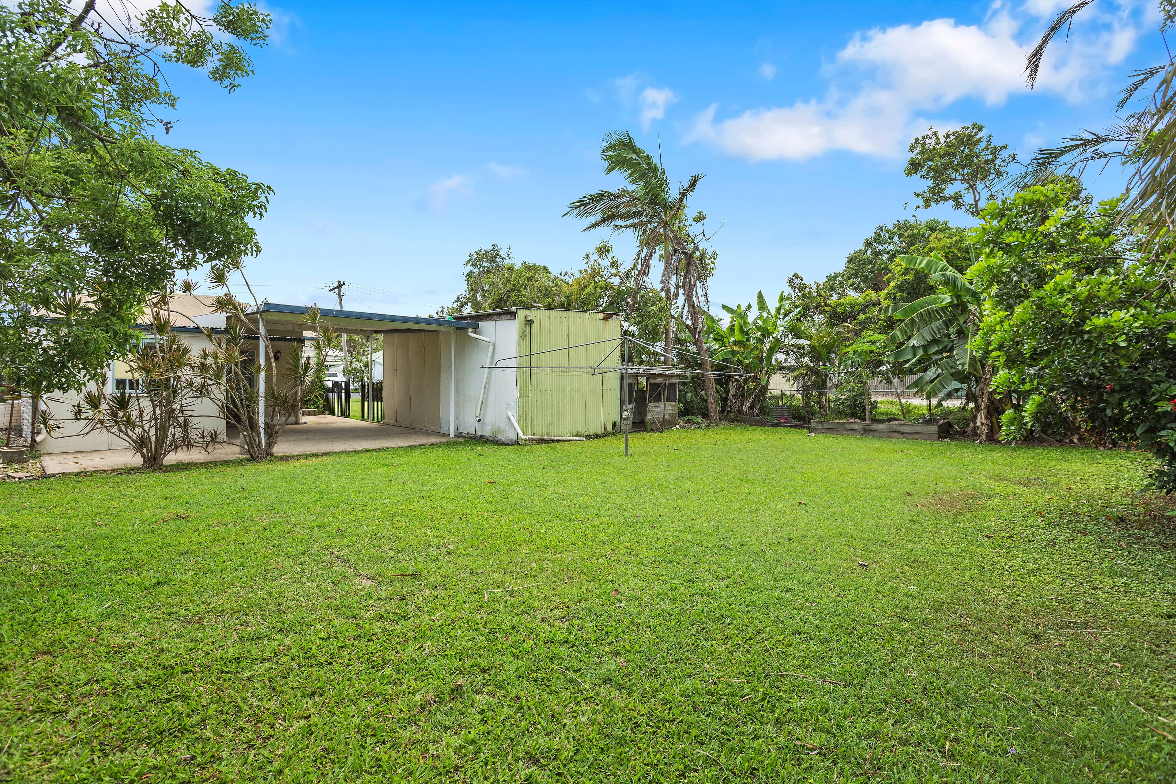 10 Waite Street, Proserpine QLD 4800, Proserpine - Thumbnail 3