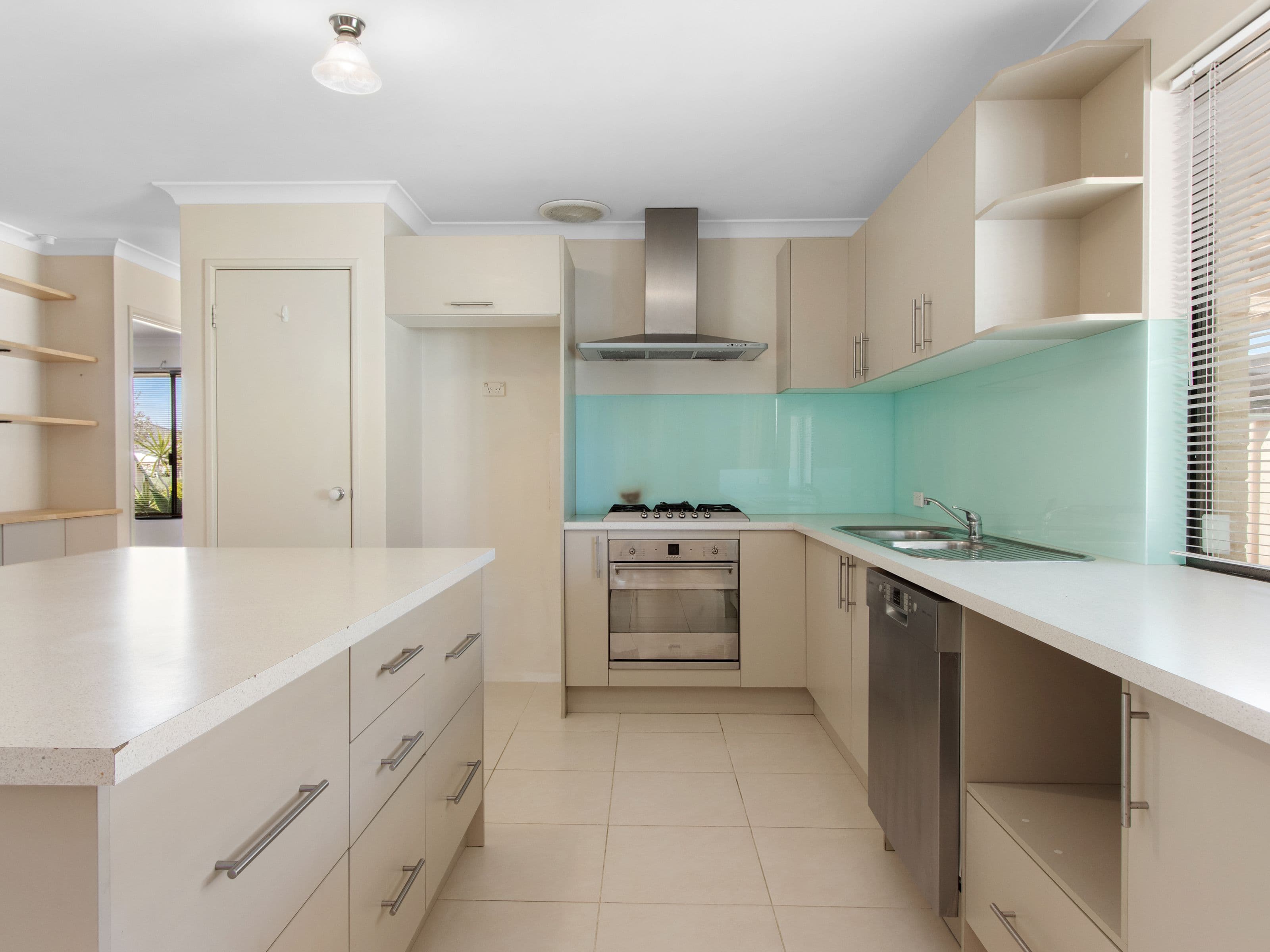 17 Carpentaria Drive, Port Kennedy WA 6172, Port Kennedy - Thumbnail 6