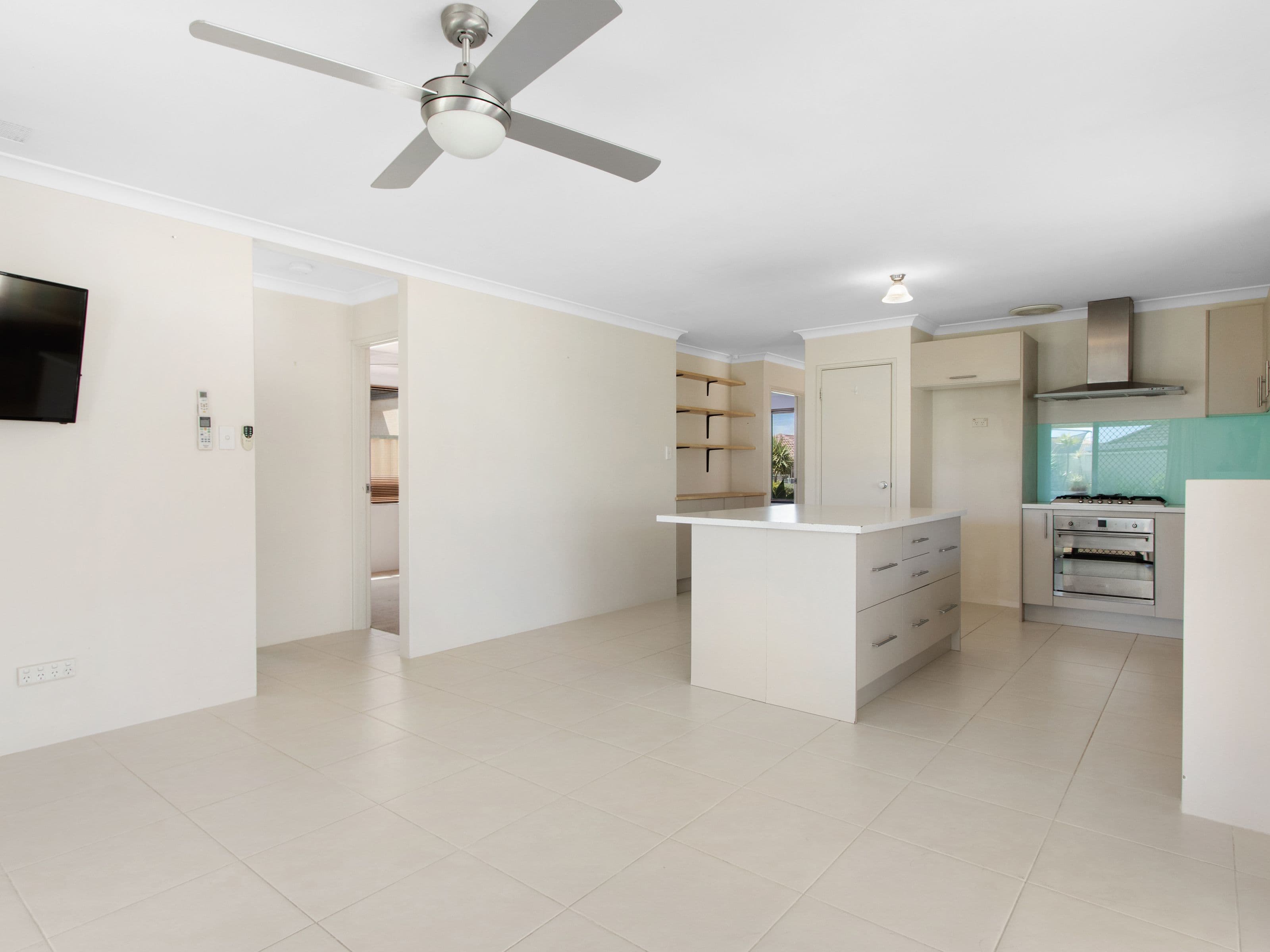 17 Carpentaria Drive, Port Kennedy WA 6172, Port Kennedy - Thumbnail 7