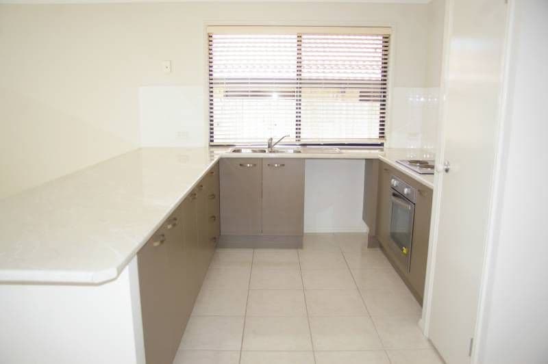 56 Shayne Avenue, DECEPTION BAY QLD 4508, Deception Bay - Thumbnail 3