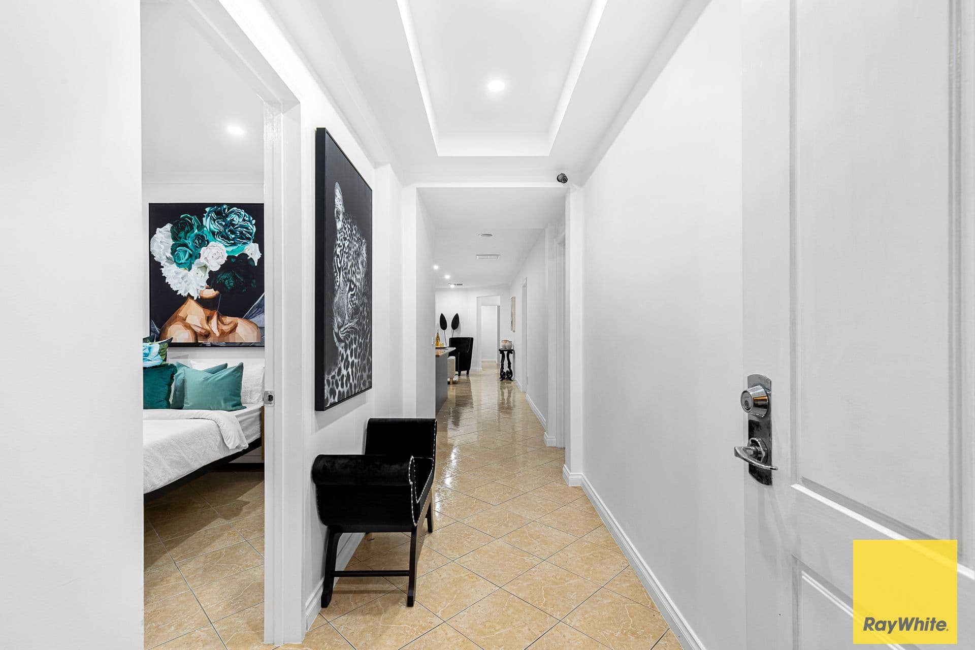41 Dobell Crescent, Caroline Springs VIC 3023, Caroline Springs - Thumbnail 4