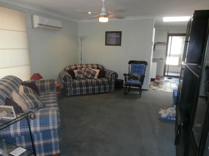 26 Watkin Avenue, WOY WOY NSW 2256, Woy Woy - Thumbnail 5