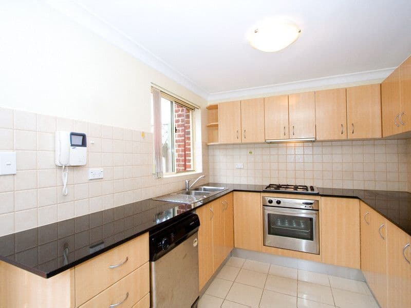 70 Isabella Street, NORTH PARRAMATTA NSW 2151, North Parramatta - Thumbnail 2