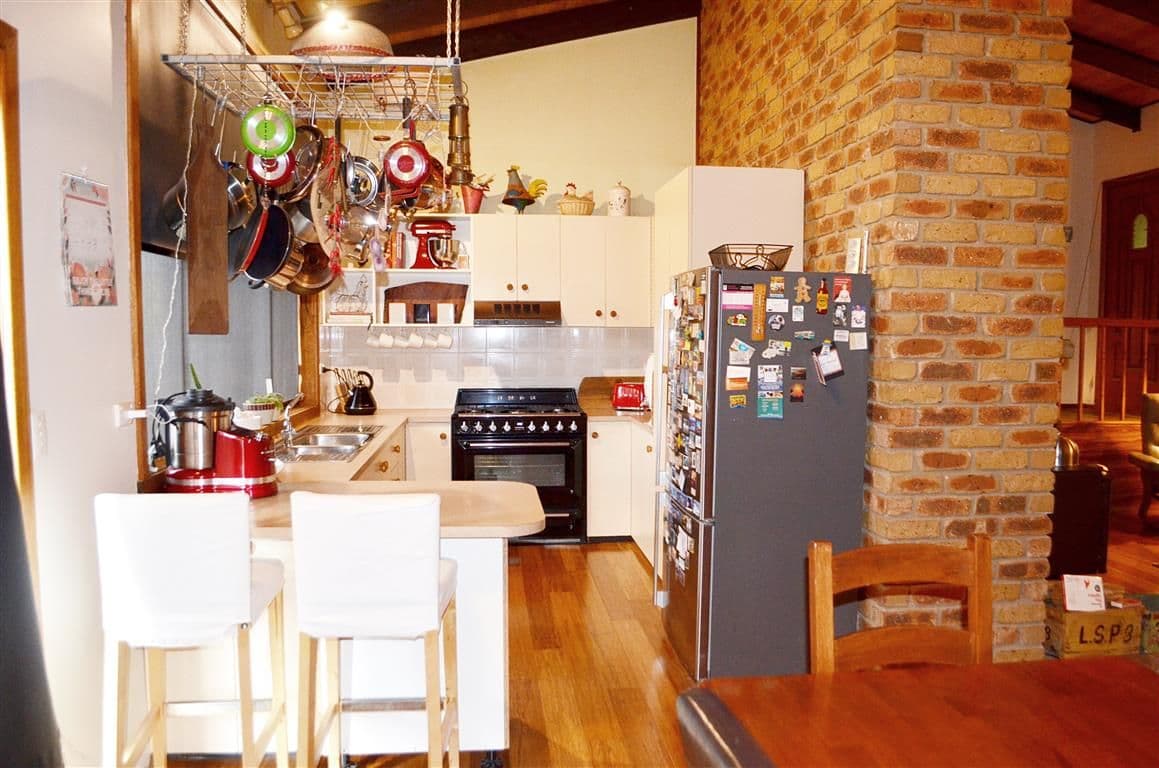 97 Camp Street, Adelong - Thumbnail 3