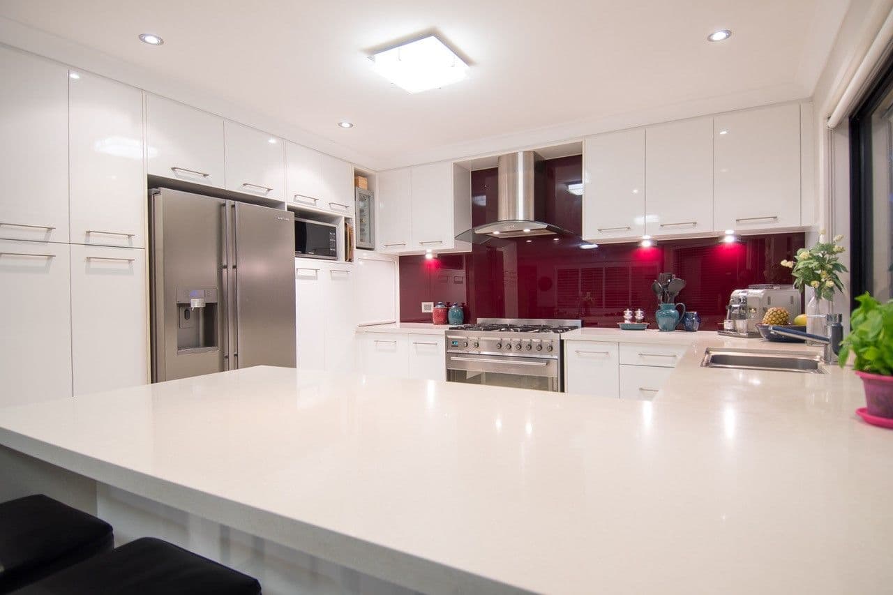 8 Maltravers Drive, Arundel QLD 4214, Arundel - Thumbnail 5