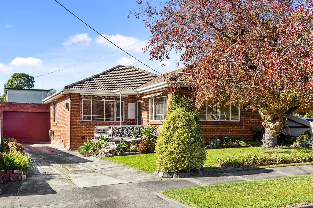 5 Maude Street, Box Hill North VIC 3129, Box Hill North - Image 1