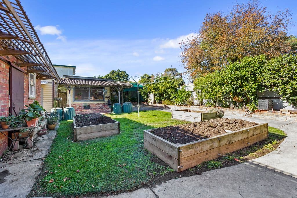 5 Maude Street, Box Hill North VIC 3129, Box Hill North - Thumbnail 3