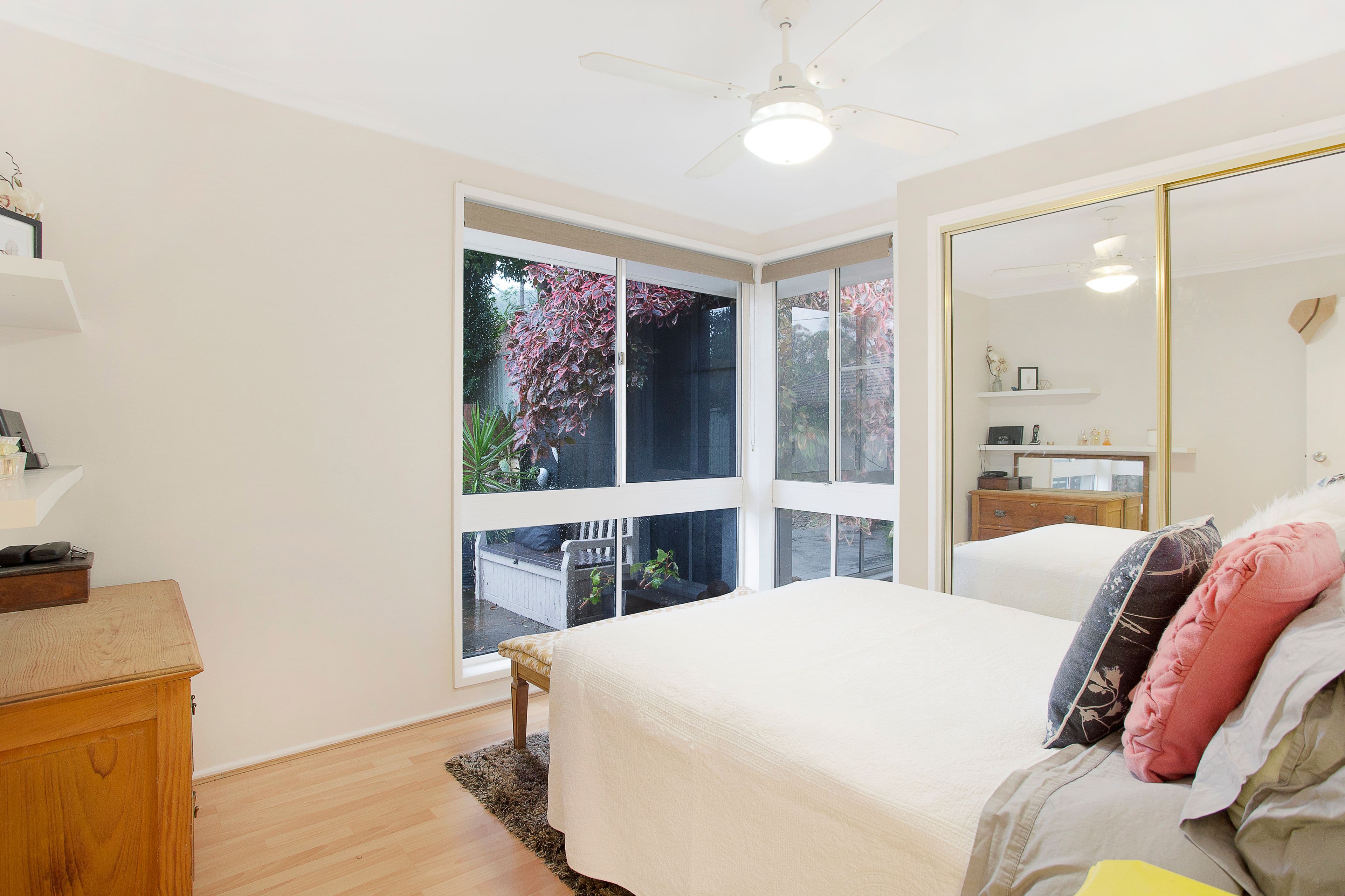 3 Hillside Drive, Berkeley Vale - Thumbnail 4