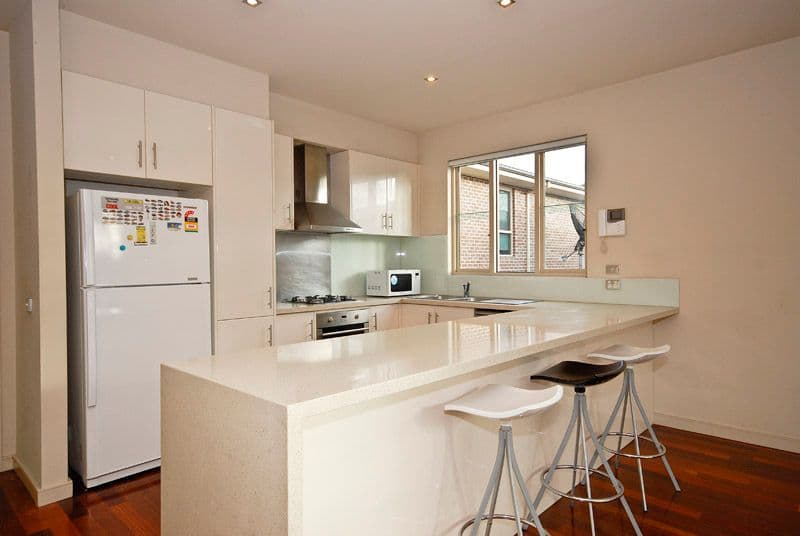 31 Thompsons Road, BULLEEN VIC 3105, Bulleen - Thumbnail 3