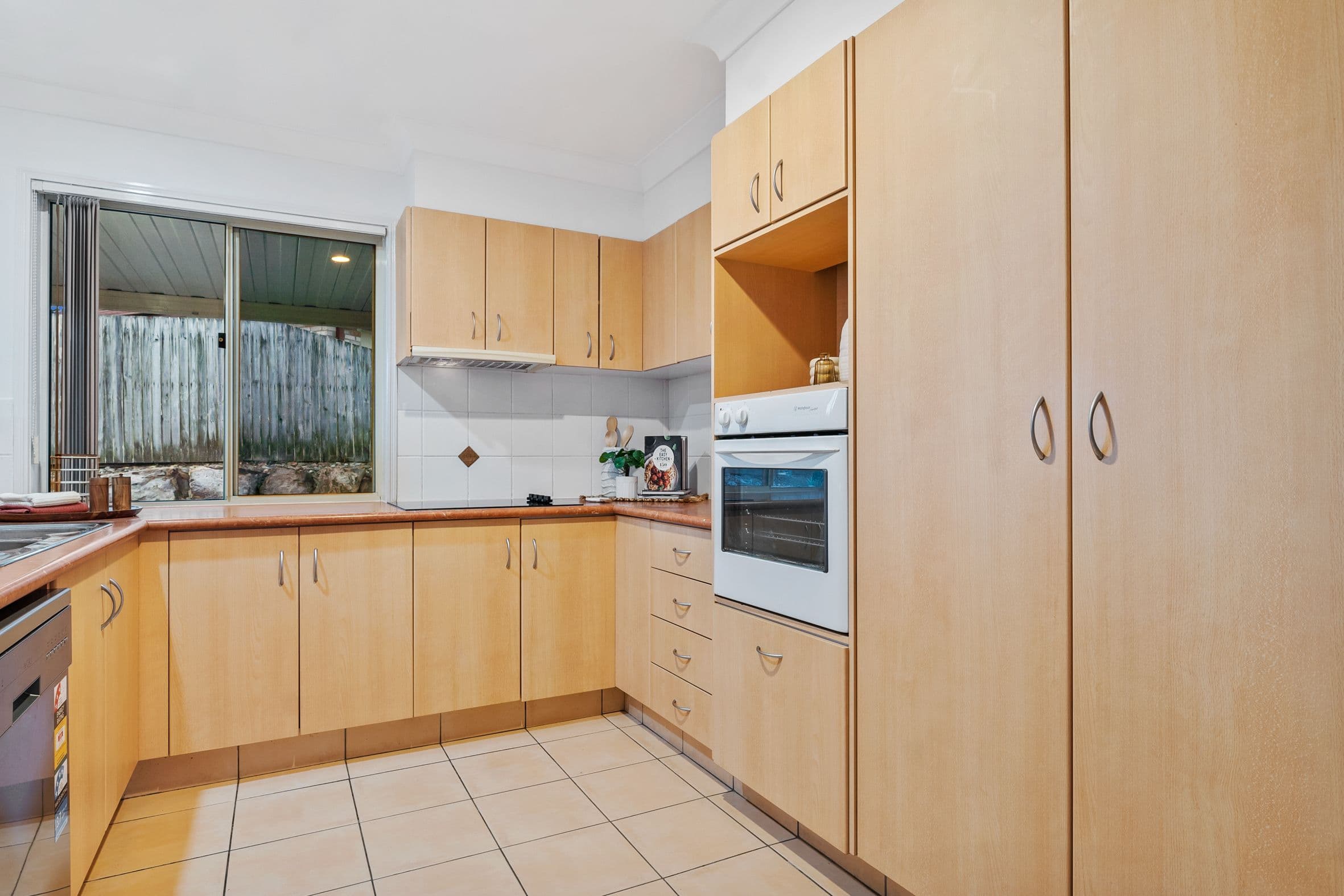 8 Samia Court, Regents Park QLD 4118, Regents Park - Thumbnail 4