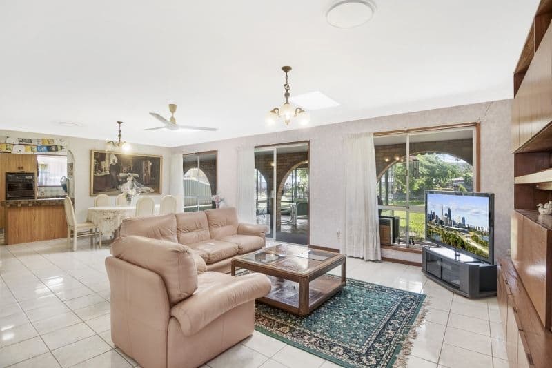 2 Prudhoe Place, Currumbin Waters QLD 4223, Currumbin Waters - Thumbnail 5