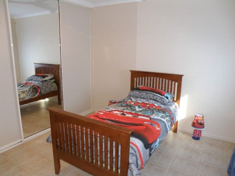 17 Culloden Place, BEACONSFIELD QLD 4740, Beaconsfield - Thumbnail 6