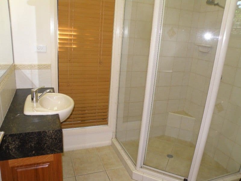 17 Culloden Place, BEACONSFIELD QLD 4740, Beaconsfield - Thumbnail 8