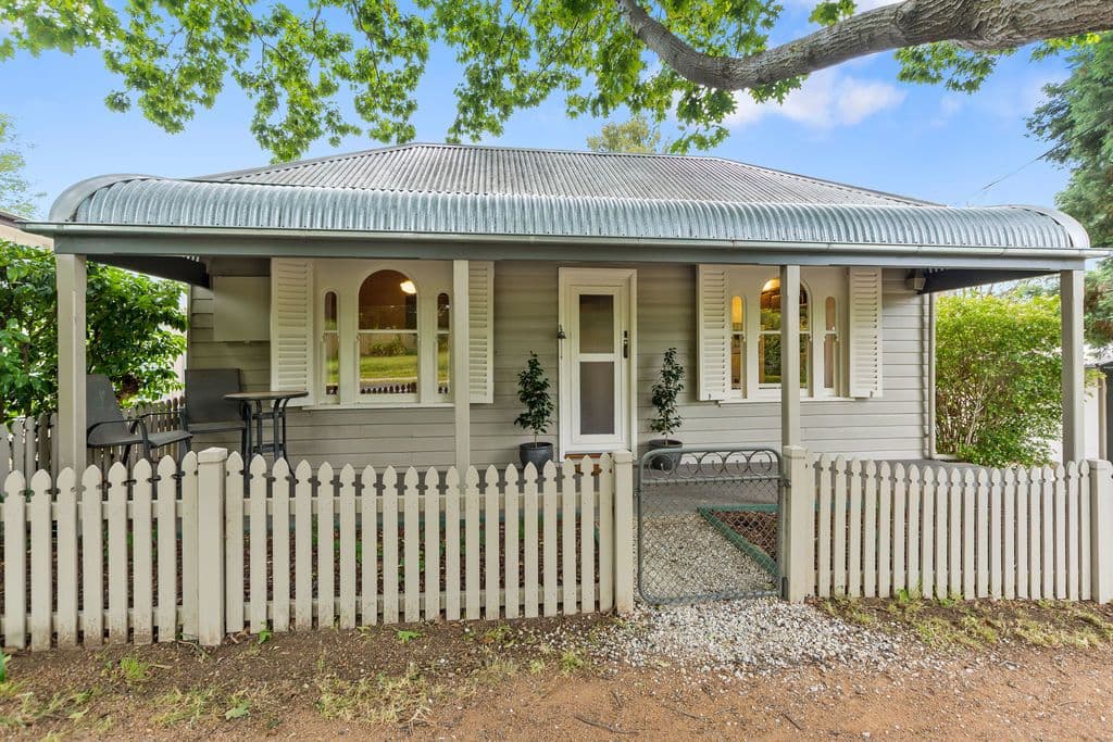 138 Old Hume Highway, Mittagong - Image 1
