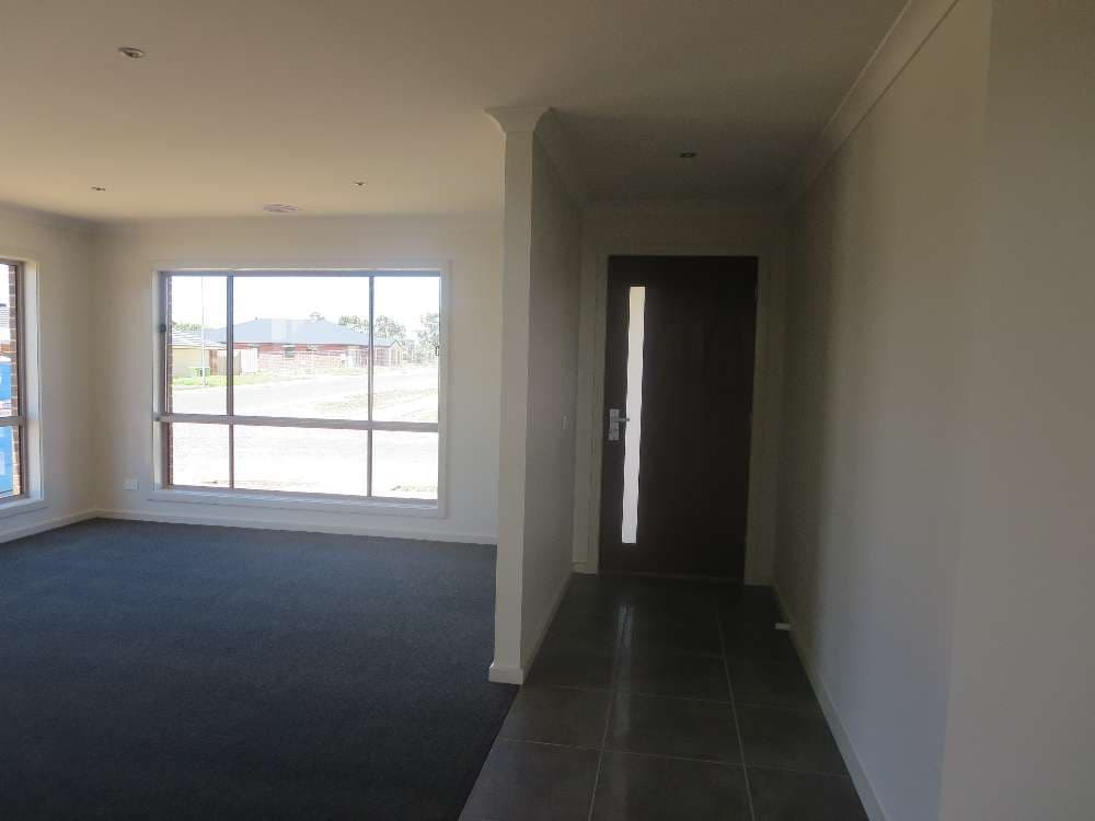 4 Charolais Court, Thurgoona - Thumbnail 7