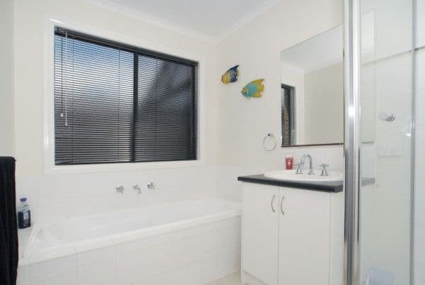 4 Ella Paige Place, CARRUM DOWNS VIC 3201, Carrum Downs - Thumbnail 5