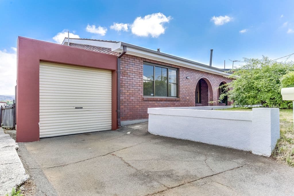 5 Parua Road, Newnham TAS 7248, Newnham - Image 1