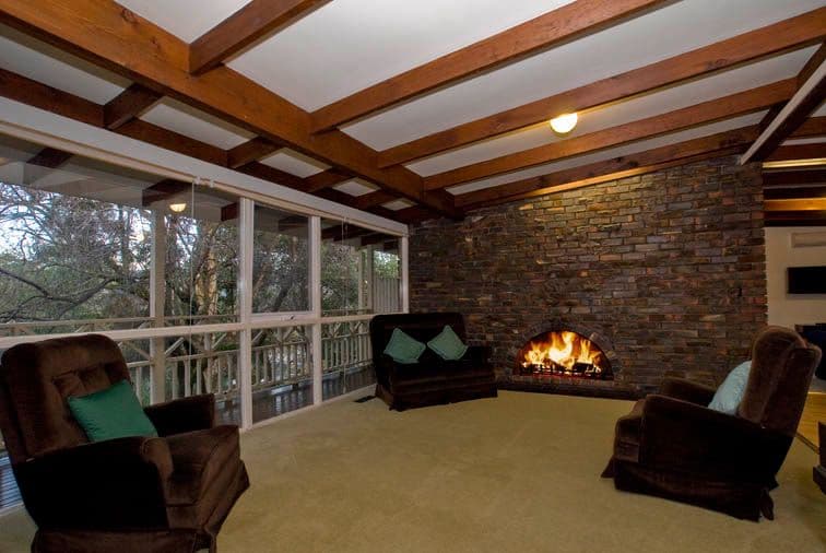 6 Baradine Road, MOOROOLBARK VIC 3138, Mooroolbark - Thumbnail 2