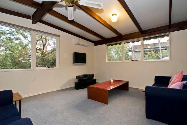 6 Baradine Road, MOOROOLBARK VIC 3138, Mooroolbark - Thumbnail 3