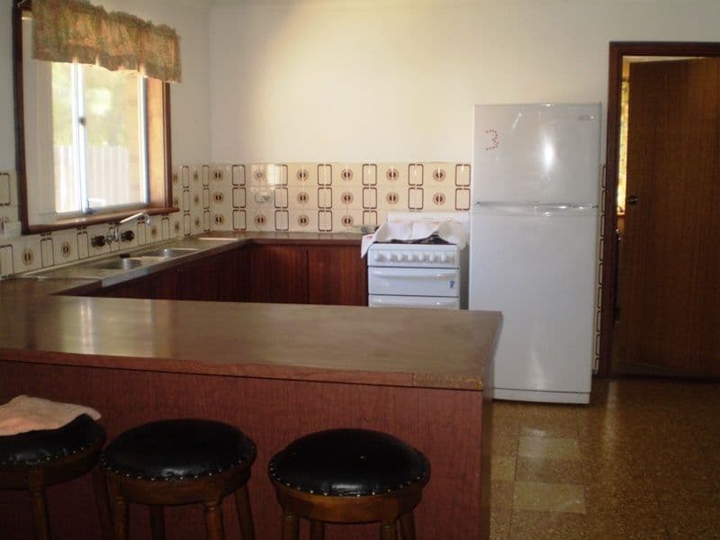 7 George Street, LANCELIN WA 6044, Lancelin - Thumbnail 2