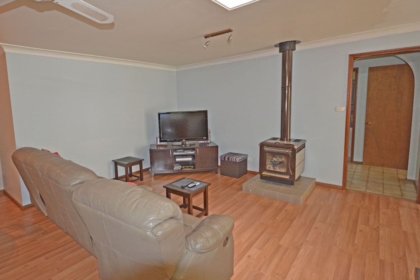 1 Myrtle Creek Avenue, TAHMOOR NSW 2573, Tahmoor - Thumbnail 6