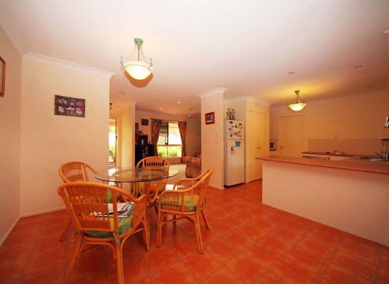 9 Kingfisher Place, CAPALABA QLD 4157, Capalaba - Thumbnail 5