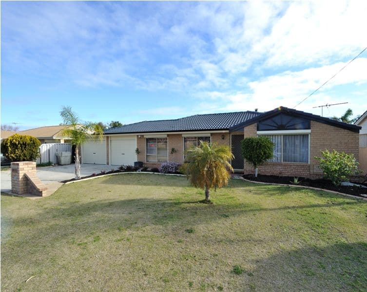 158 Willmott Drive, WAIKIKI WA 6169, Waikiki - Thumbnail 2