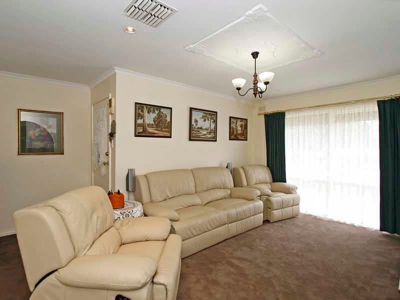36 Winchley Way, HUNTFIELD HEIGHTS SA 5163, Huntfield Heights - Thumbnail 2