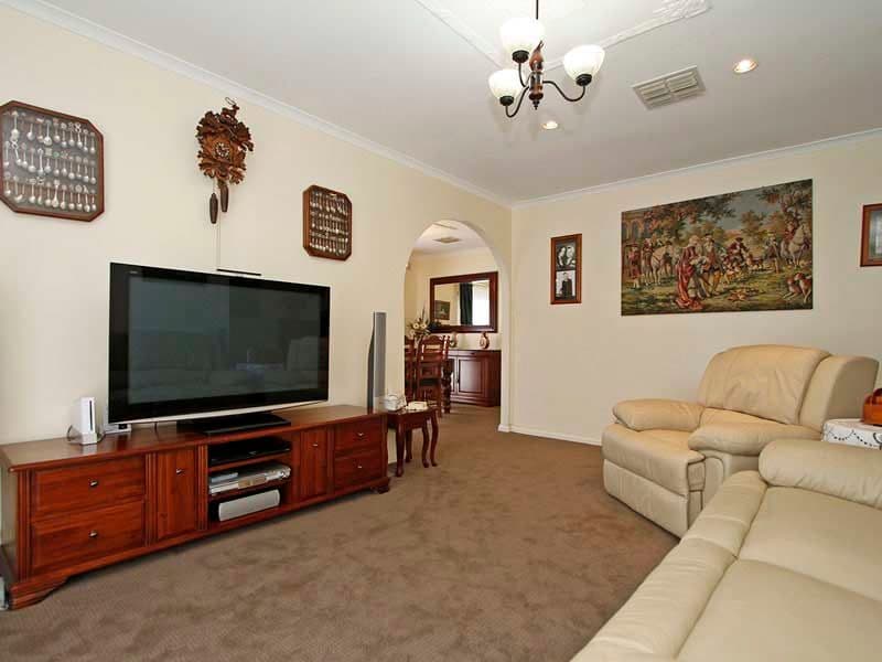 36 Winchley Way, HUNTFIELD HEIGHTS SA 5163, Huntfield Heights - Thumbnail 3