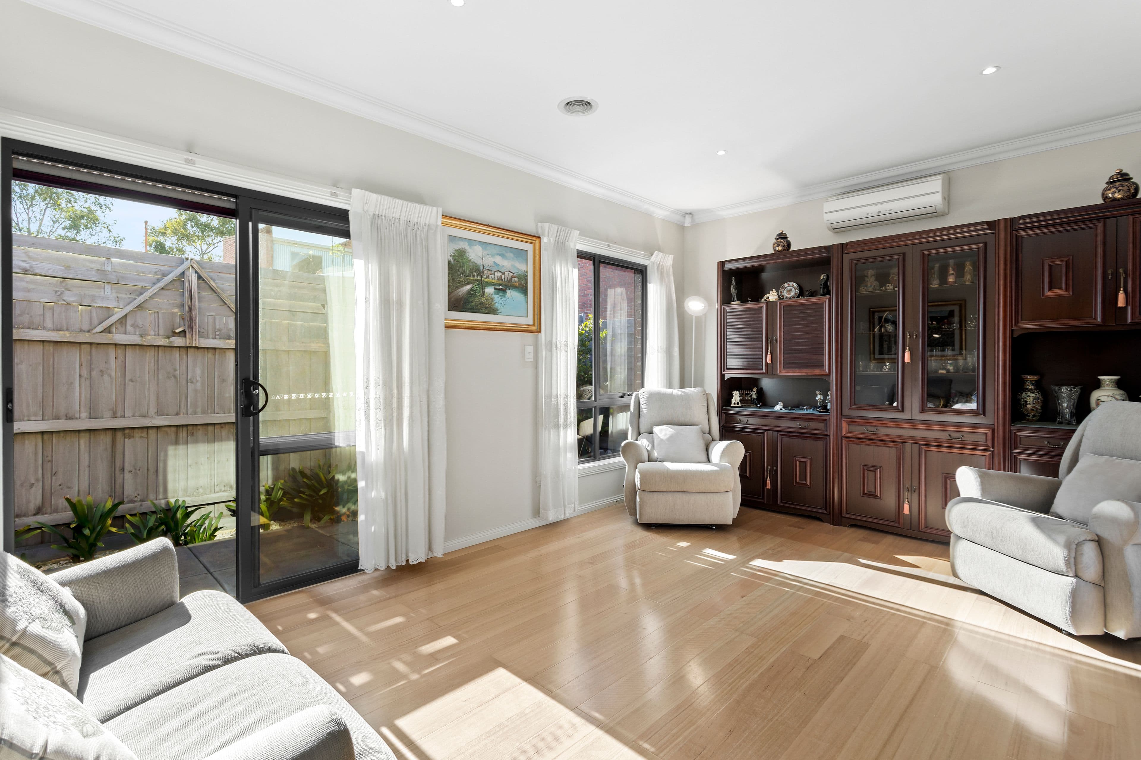 6 Bedford Street, Reservoir VIC 3073, Reservoir - Thumbnail 3