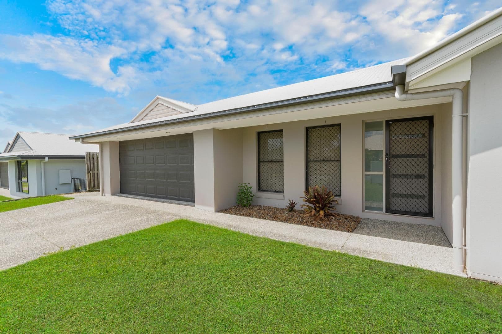 10 Nimbus Court, Coomera QLD 4209, Coomera - Thumbnail 2