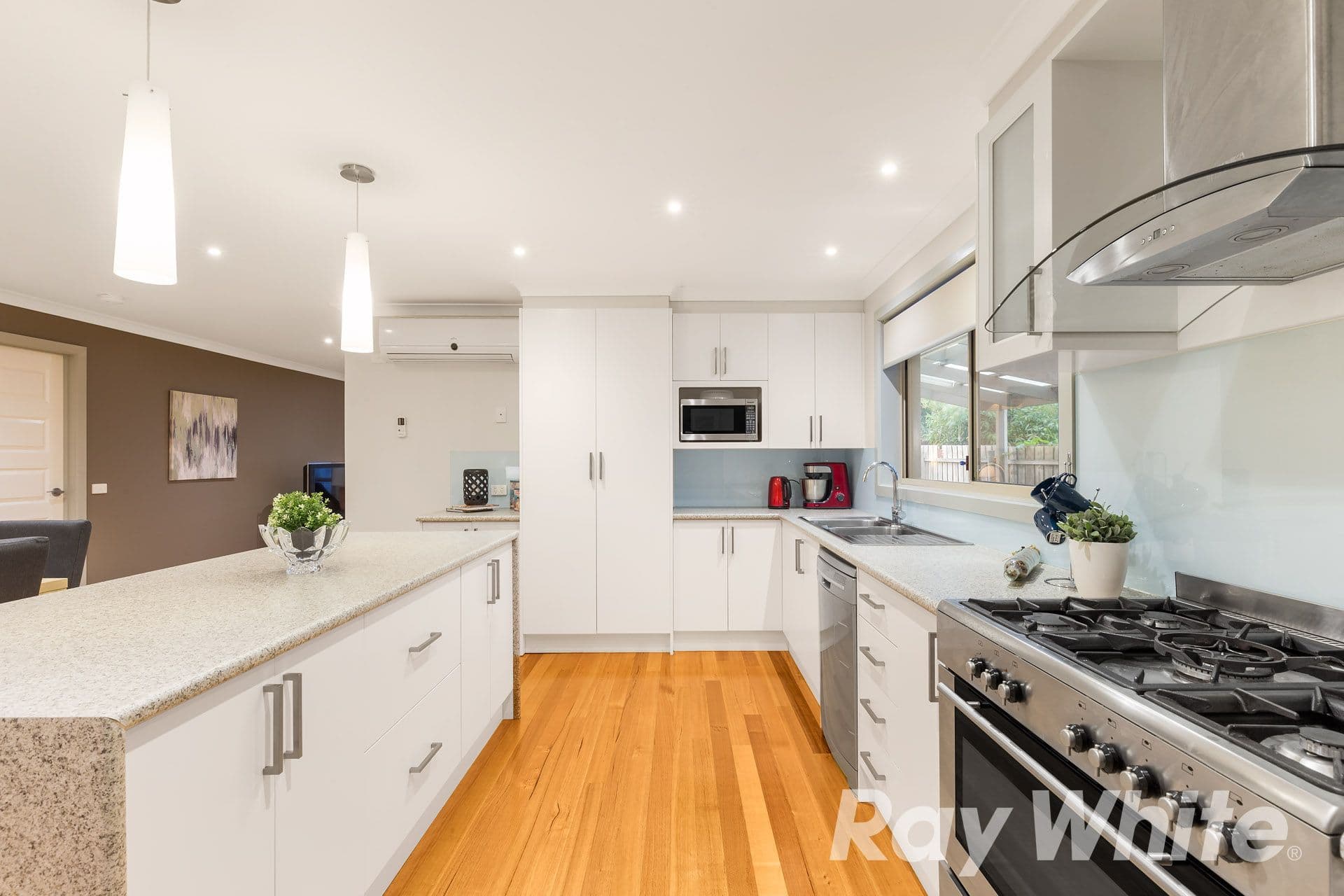 17 Winter Court, Mill Park VIC 3082, Mill Park - Thumbnail 2