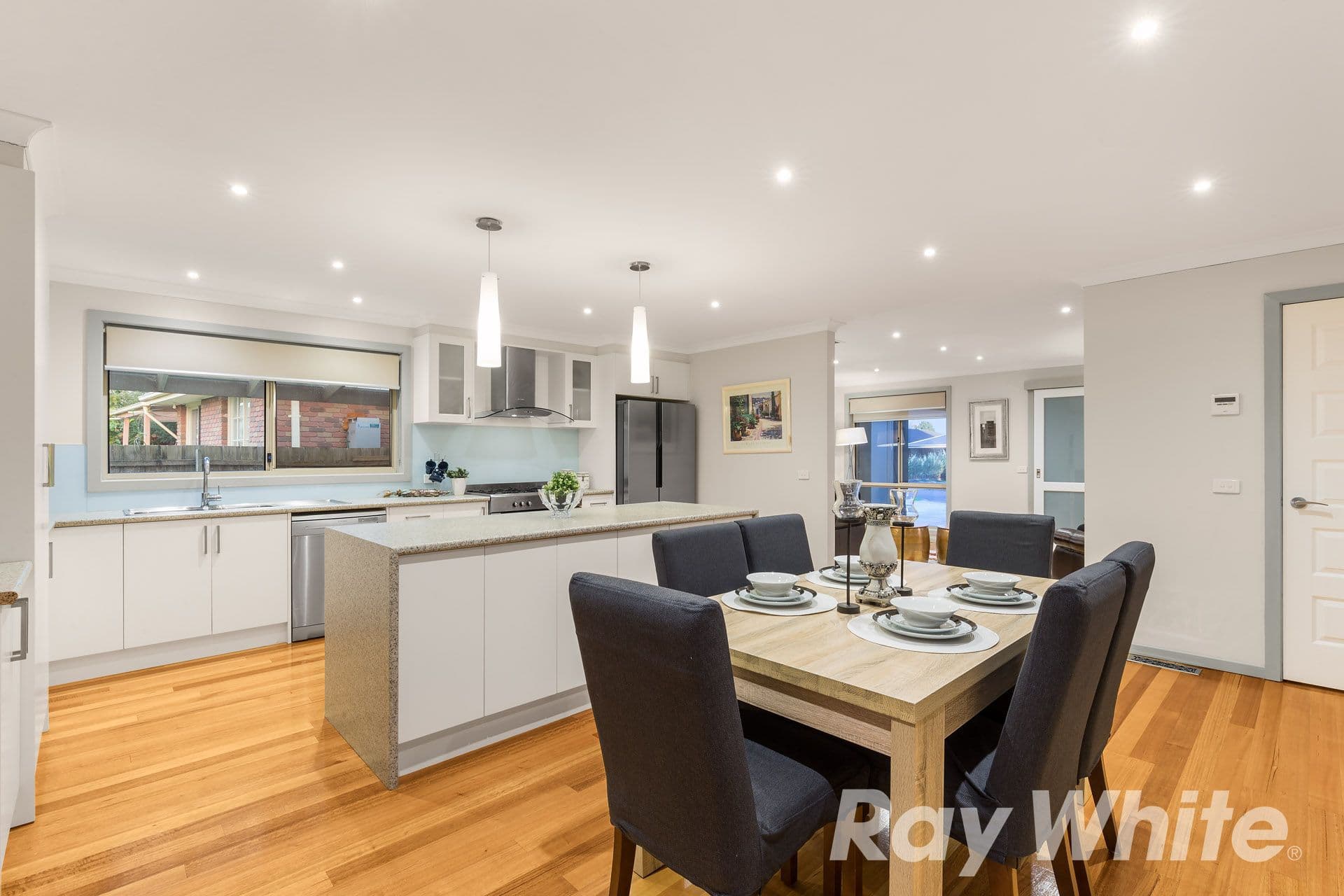 17 Winter Court, Mill Park VIC 3082, Mill Park - Thumbnail 3
