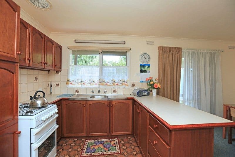 10 Wyuna Street, Capel Sound VIC 3940, Capel Sound - Thumbnail 4