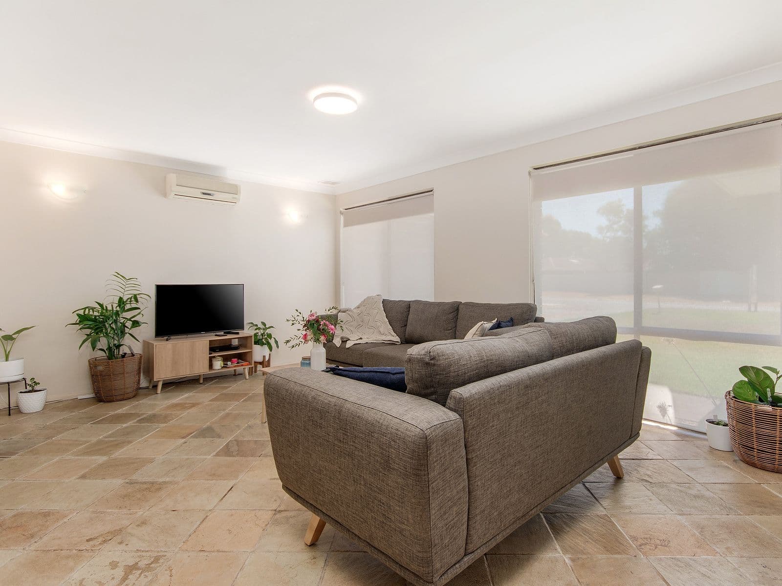 4 Pericles Court, Rockingham WA 6168, Rockingham - Thumbnail 3