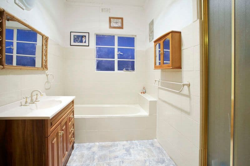 108 Huntingdale Road, MOUNT WAVERLEY VIC 3149, Mount Waverley - Thumbnail 4