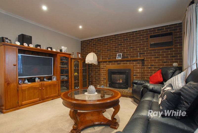5 Mulberry Court, CRANBOURNE NORTH VIC 3977, Cranbourne North - Thumbnail 5