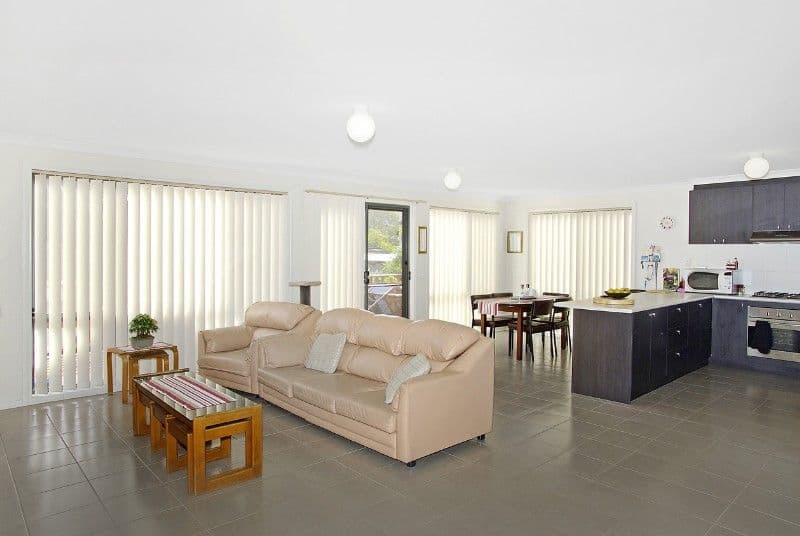 142 Roslyn Road, BELMONT VIC 3216, Belmont - Thumbnail 2