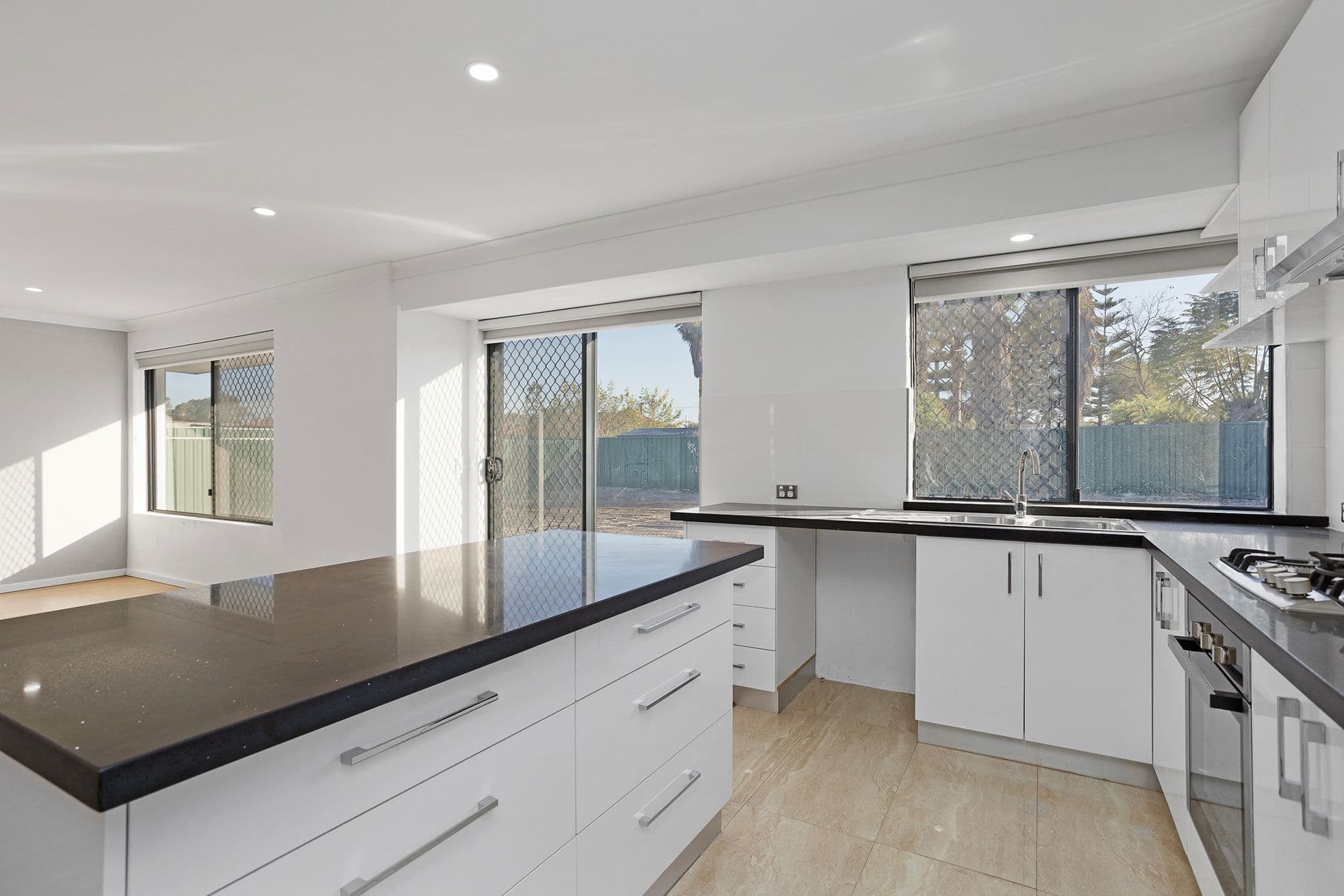 9 King Road, Beechboro WA 6063, Beechboro - Thumbnail 5