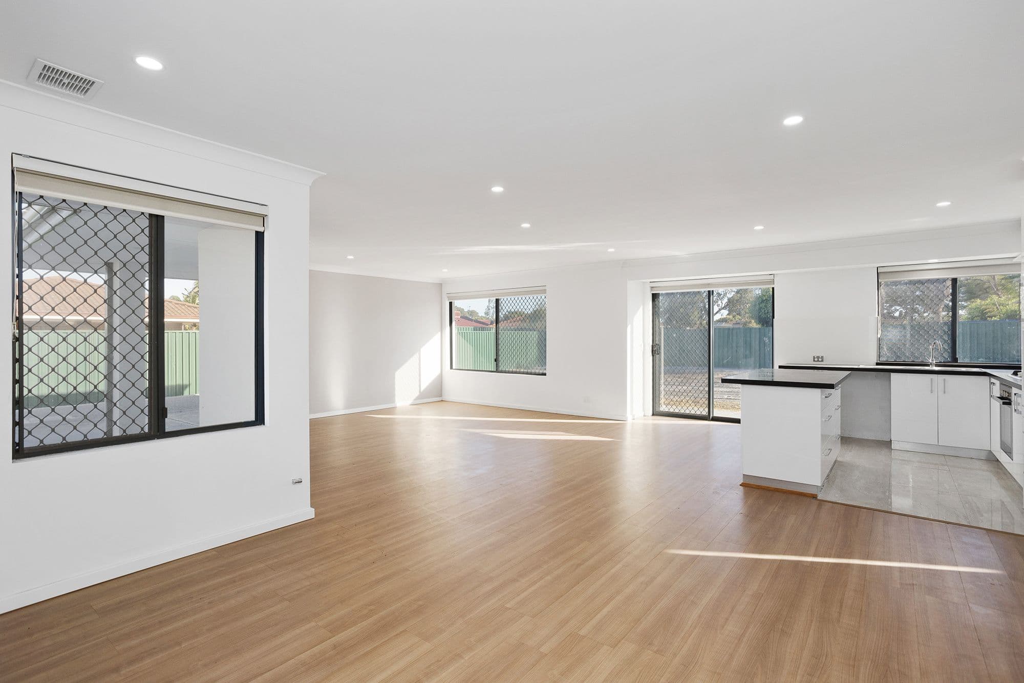 9 King Road, Beechboro WA 6063, Beechboro - Thumbnail 8