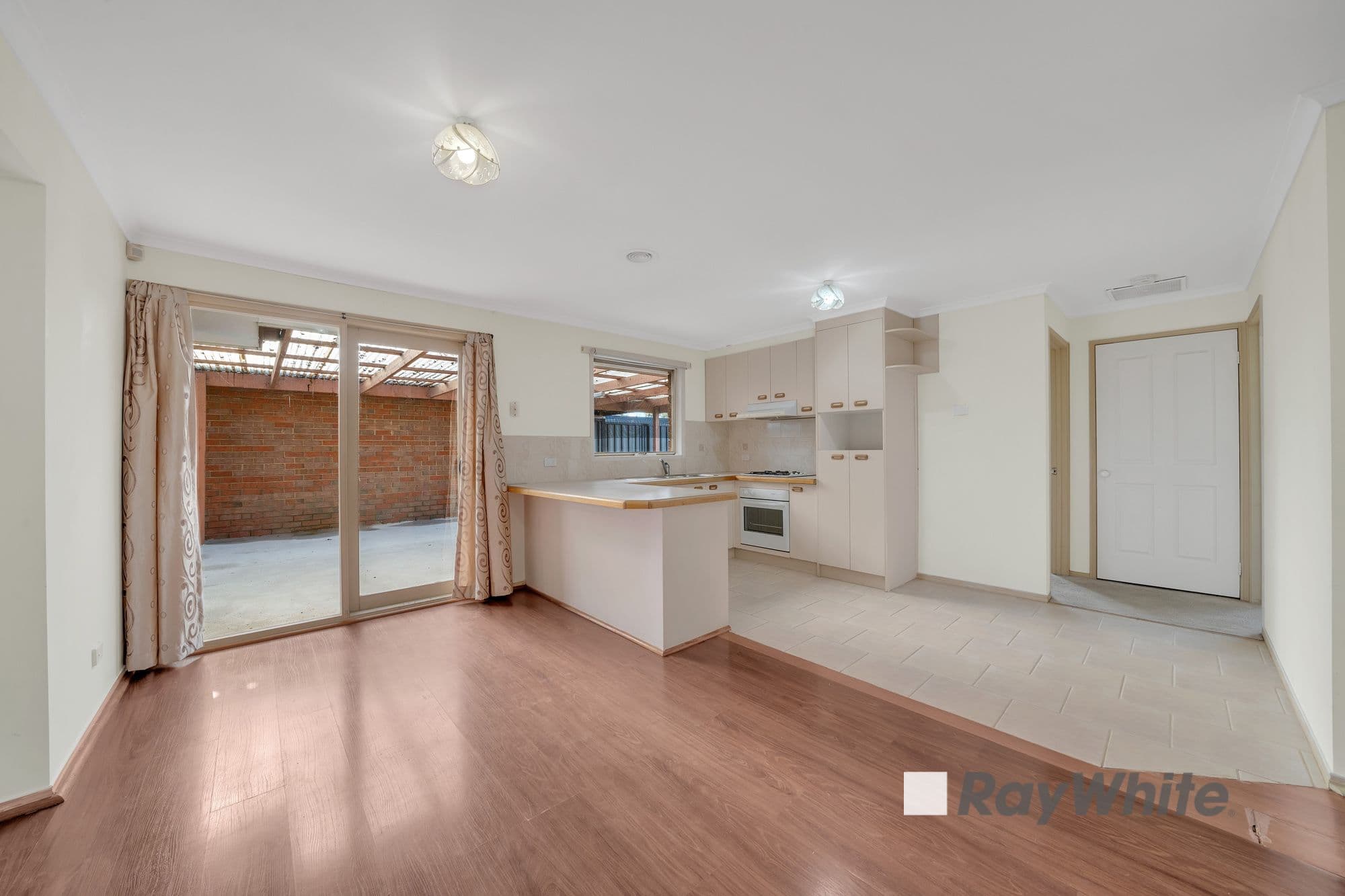 7 Cypress Close, Hampton Park VIC 3976, Hampton Park - Thumbnail 3