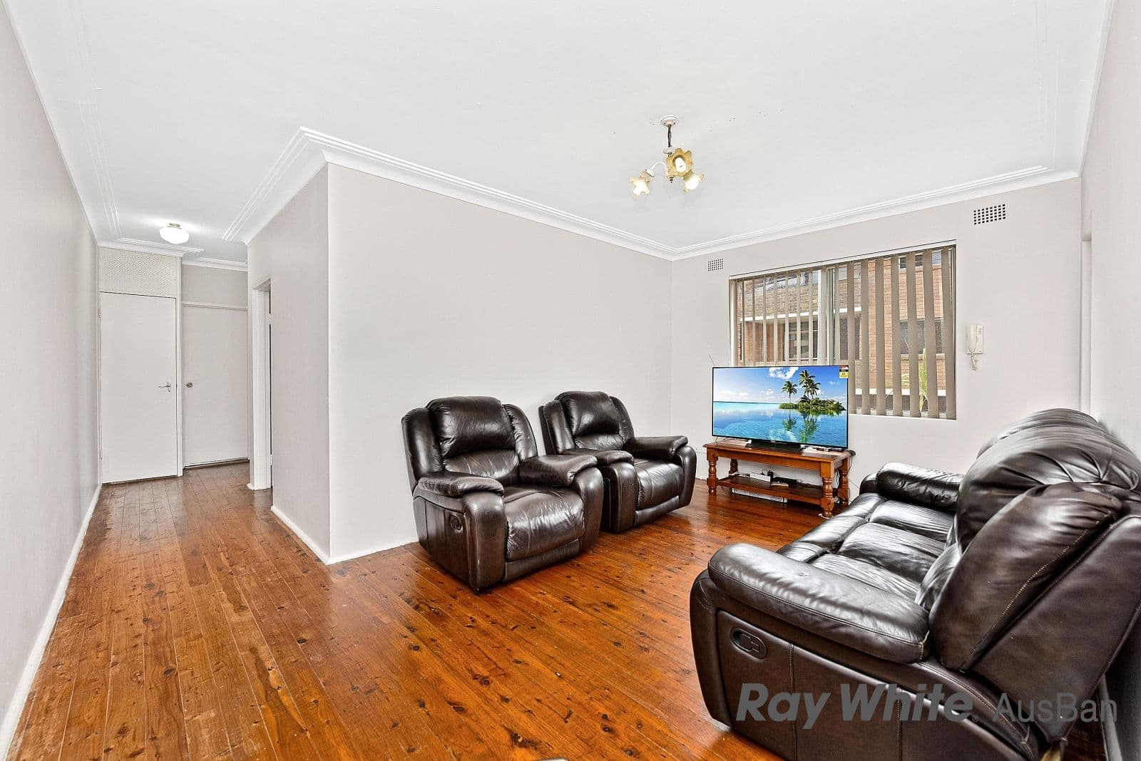 22A George Booth Drive, Seahampton, Seahampton - Thumbnail 2