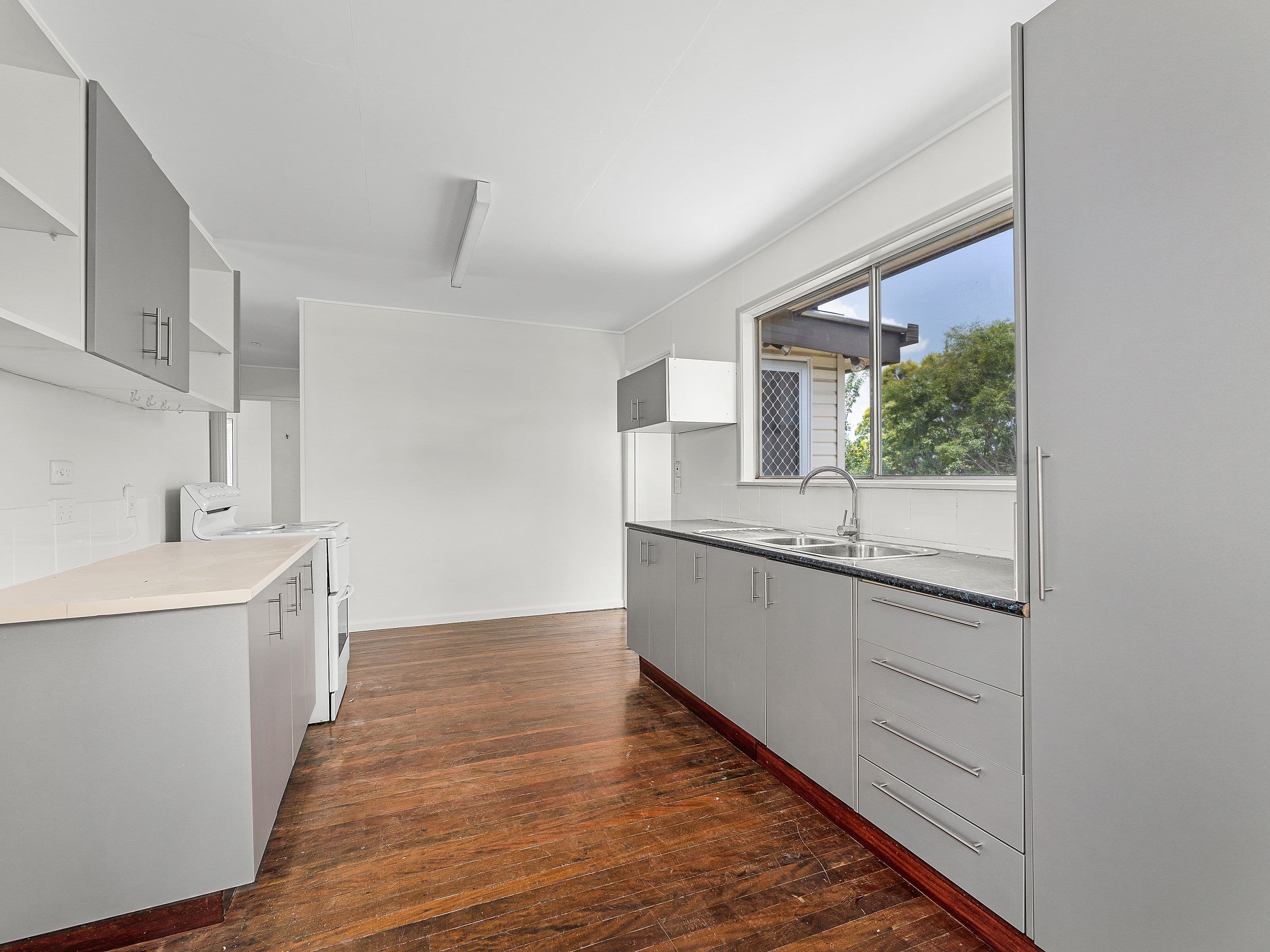 10 mahogany Street, Raceview QLD 4305, Raceview - Thumbnail 4